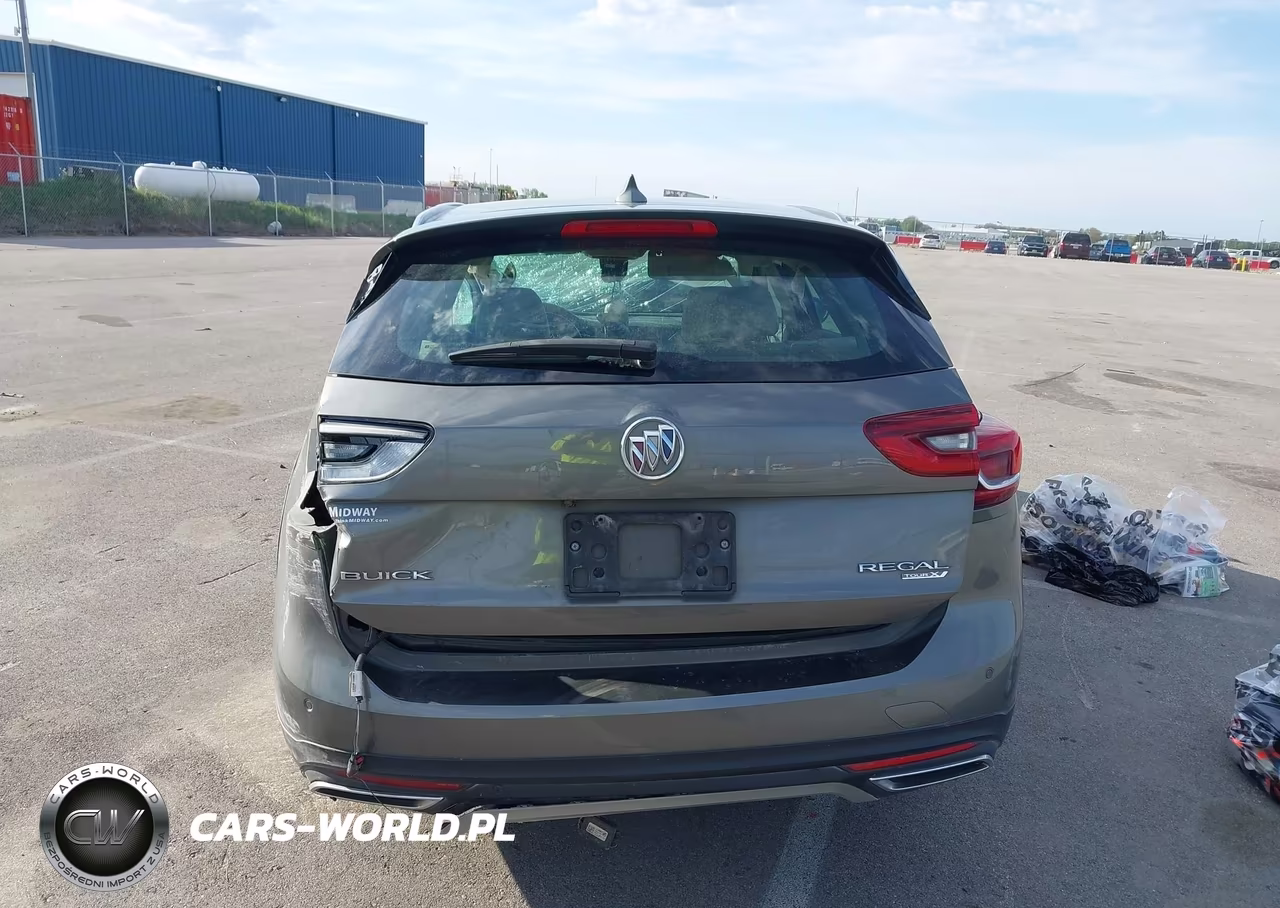 2018 Buick Regal Tourx Essence VIN:W04GV8SX0J1174424 - 17