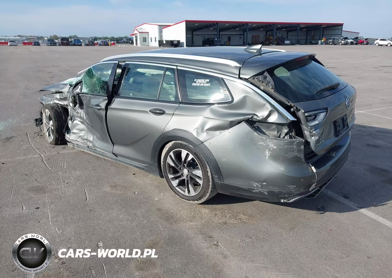 2018 Buick Regal Tourx Essence VIN:W04GV8SX0J1174424 - 3