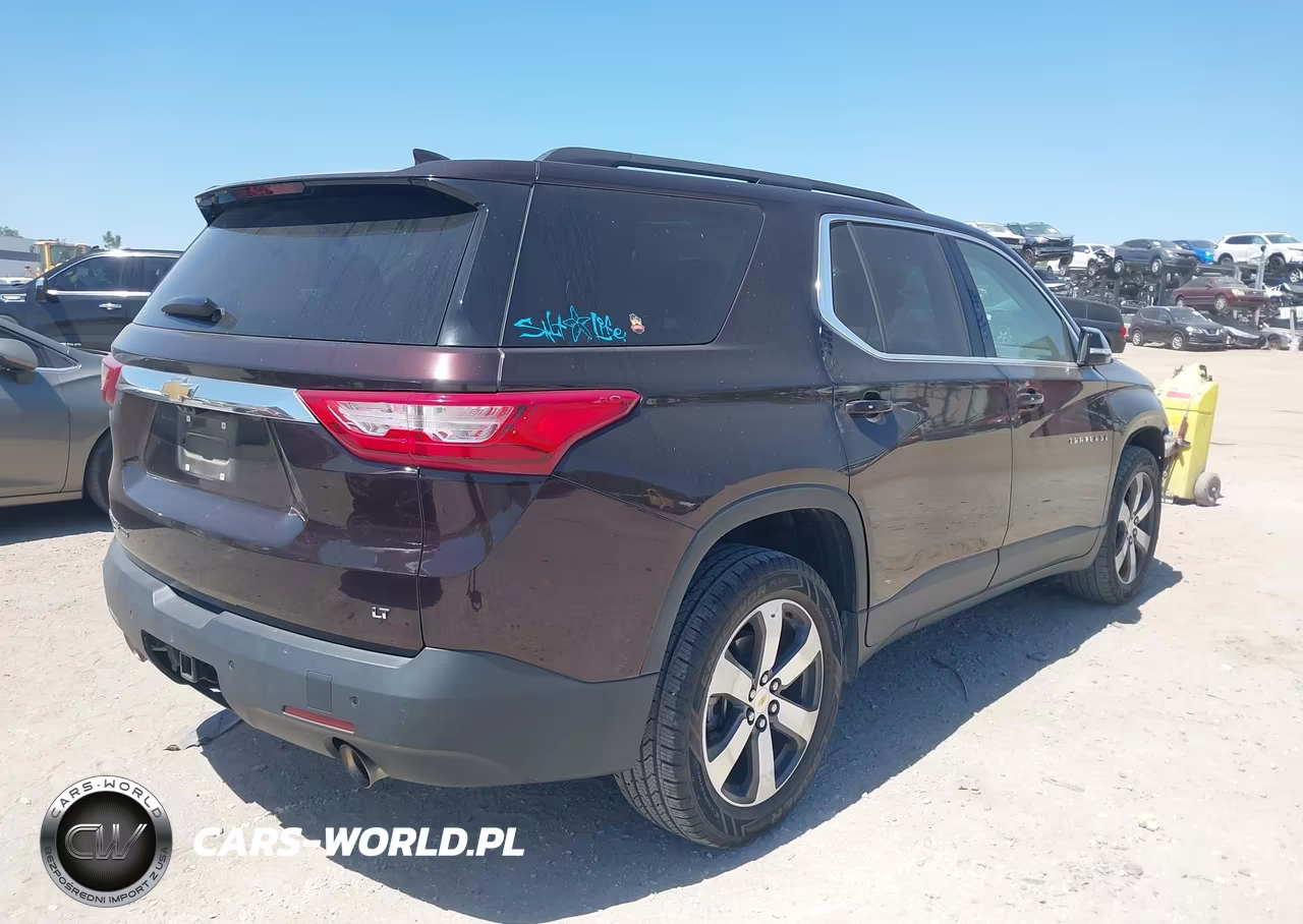 2020 Chevrolet Traverse Awd Lt Leather VIN:1GNEVHKW8LJ174038 - 4