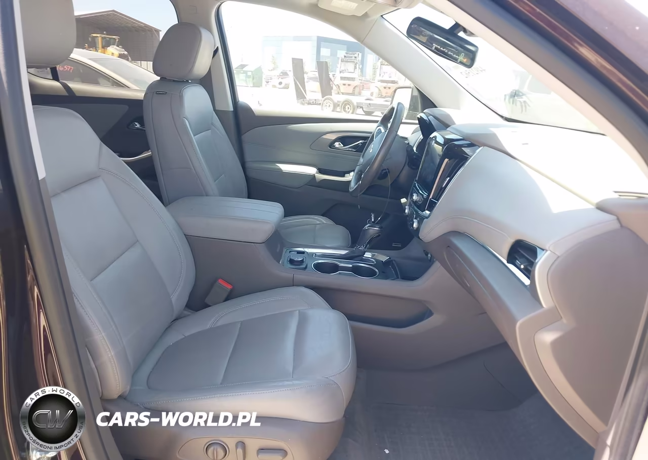 2020 Chevrolet Traverse Awd Lt Leather VIN:1GNEVHKW8LJ174038 - 5