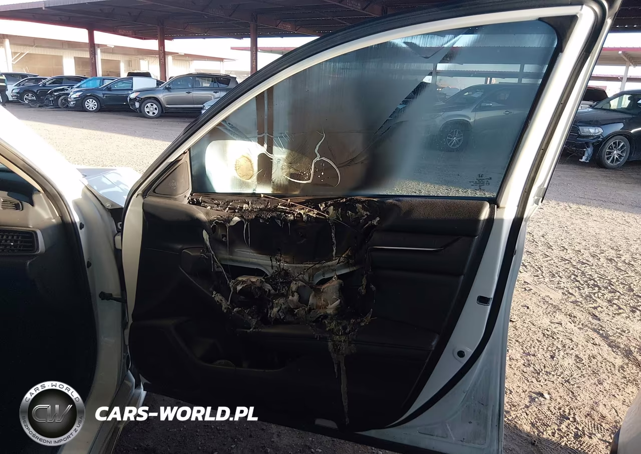 2020 Honda Accord Hybrid Touring VIN:1HGCV3F92LA010437 - 6