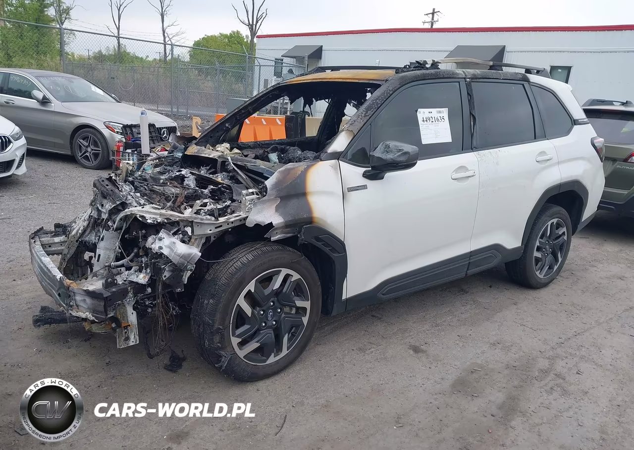 2025 Subaru Forester Limited Hybrid VIN:JF2SLSRD2SH450143 - 2