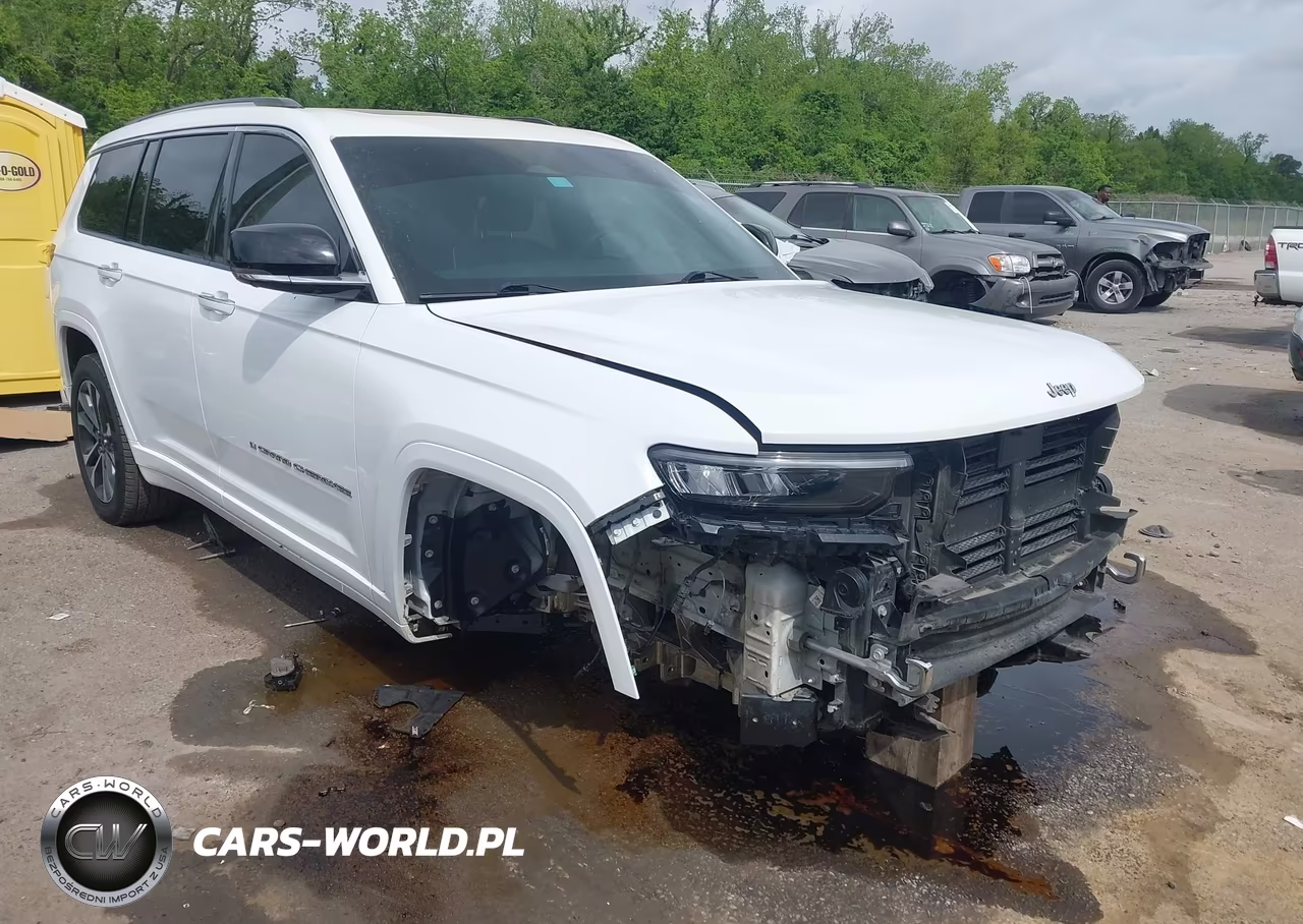 2023 Jeep Grand Cherokee L Overland 4X2 – zdjęcie 1 z 20