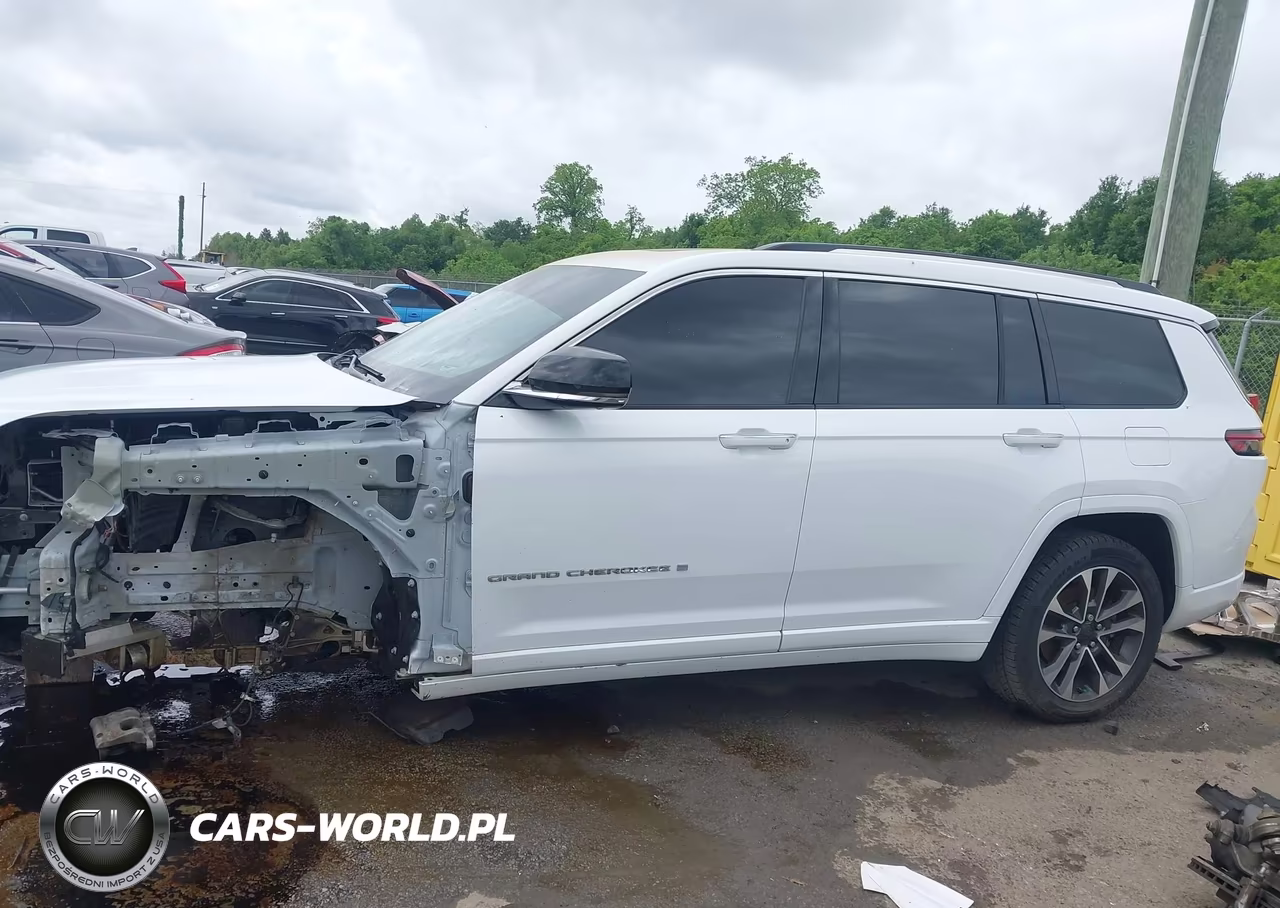 2023 Jeep Grand Cherokee L Overland 4X2 VIN:1C4RJJDG7P8705892 - 15