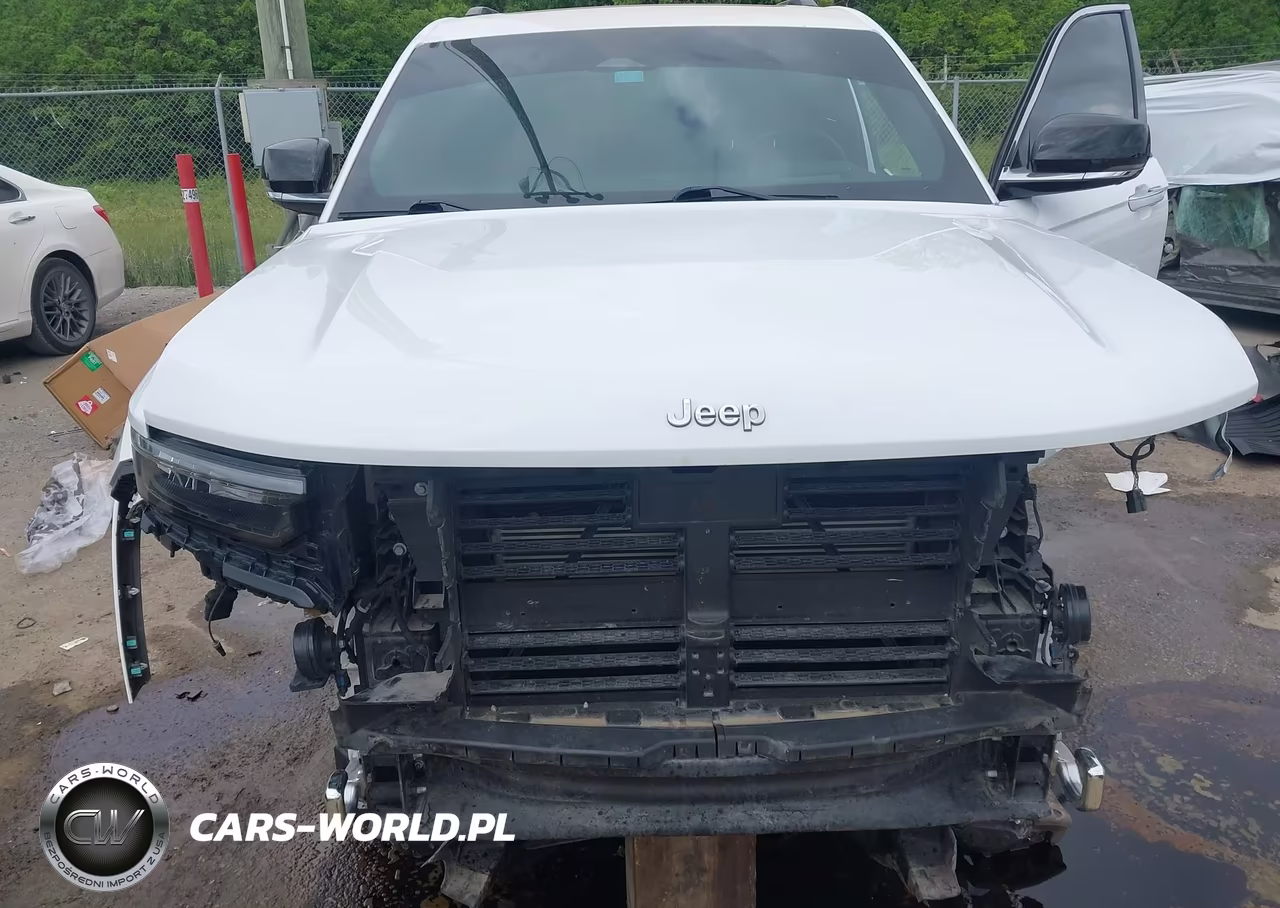 2023 Jeep Grand Cherokee L Overland 4X2 VIN:1C4RJJDG7P8705892 - 6