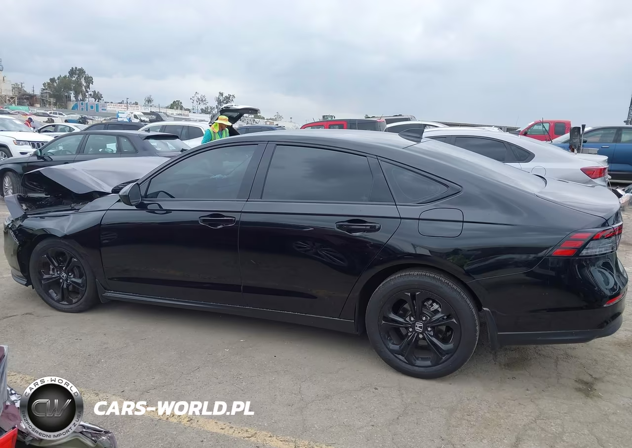 2025 Honda Accord Se VIN:1HGCY1F45SA018031 - 14