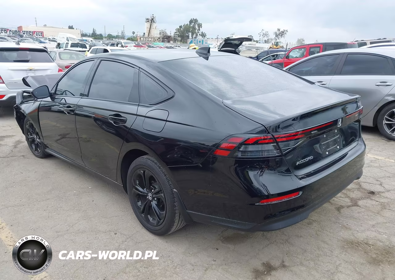 2025 Honda Accord Se VIN:1HGCY1F45SA018031 - 3