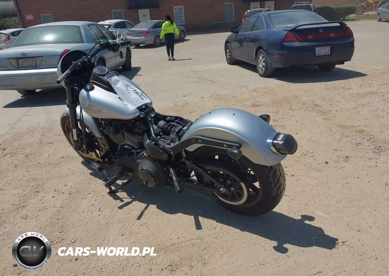 2020 Harley-Davidson Fxlrs VIN:1HD1YWK11LB071687 - 3