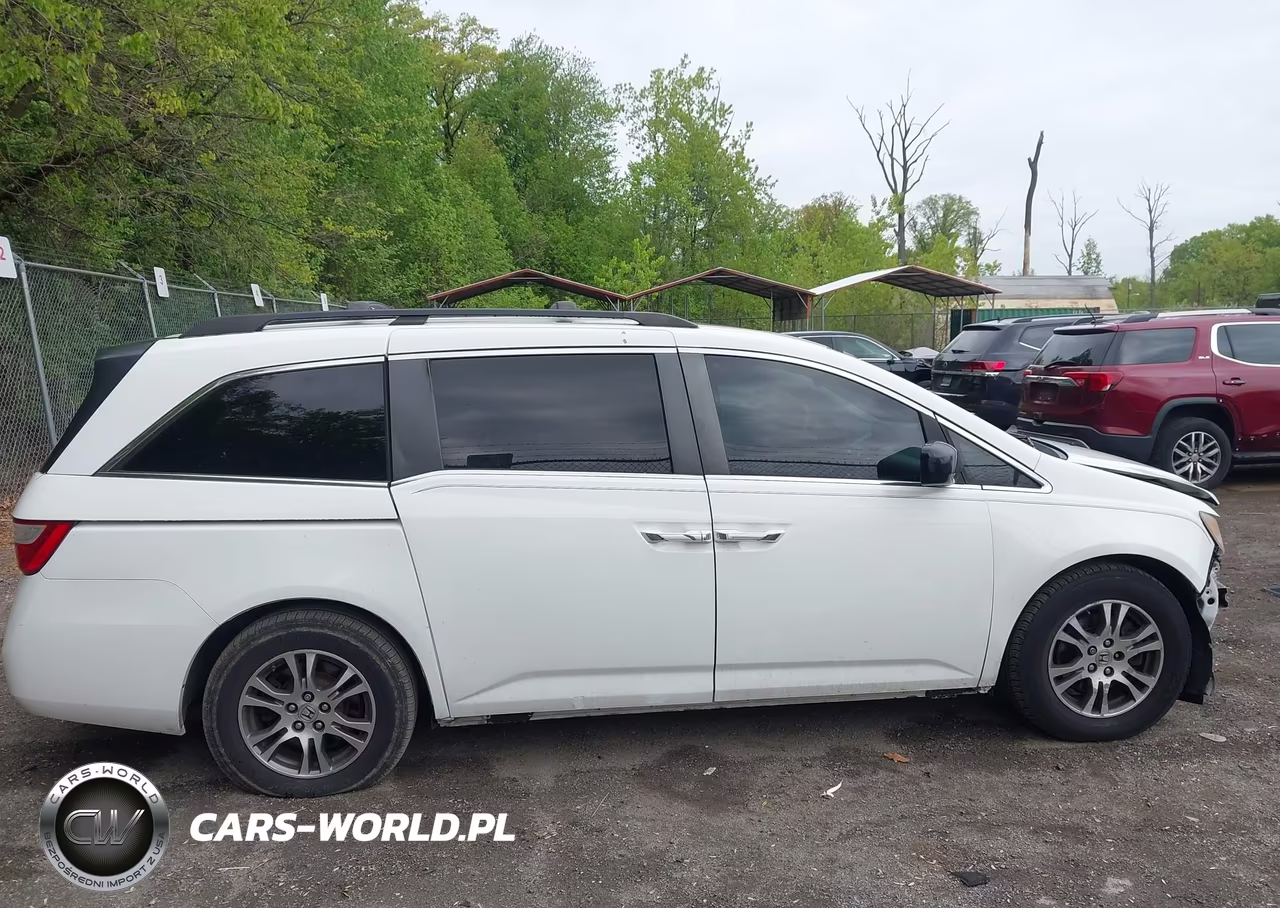 2013 Honda Odyssey Ex-L VIN:5FNRL5H63DB066702 - 13