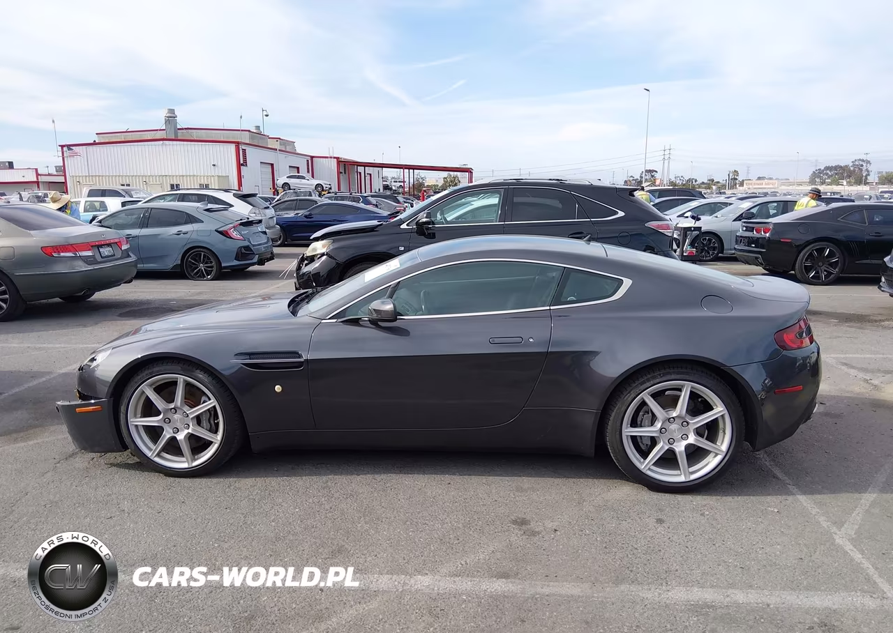 2006 Aston Martin V8 Vantage VIN:SCFBB03BX6GC01747 - 14