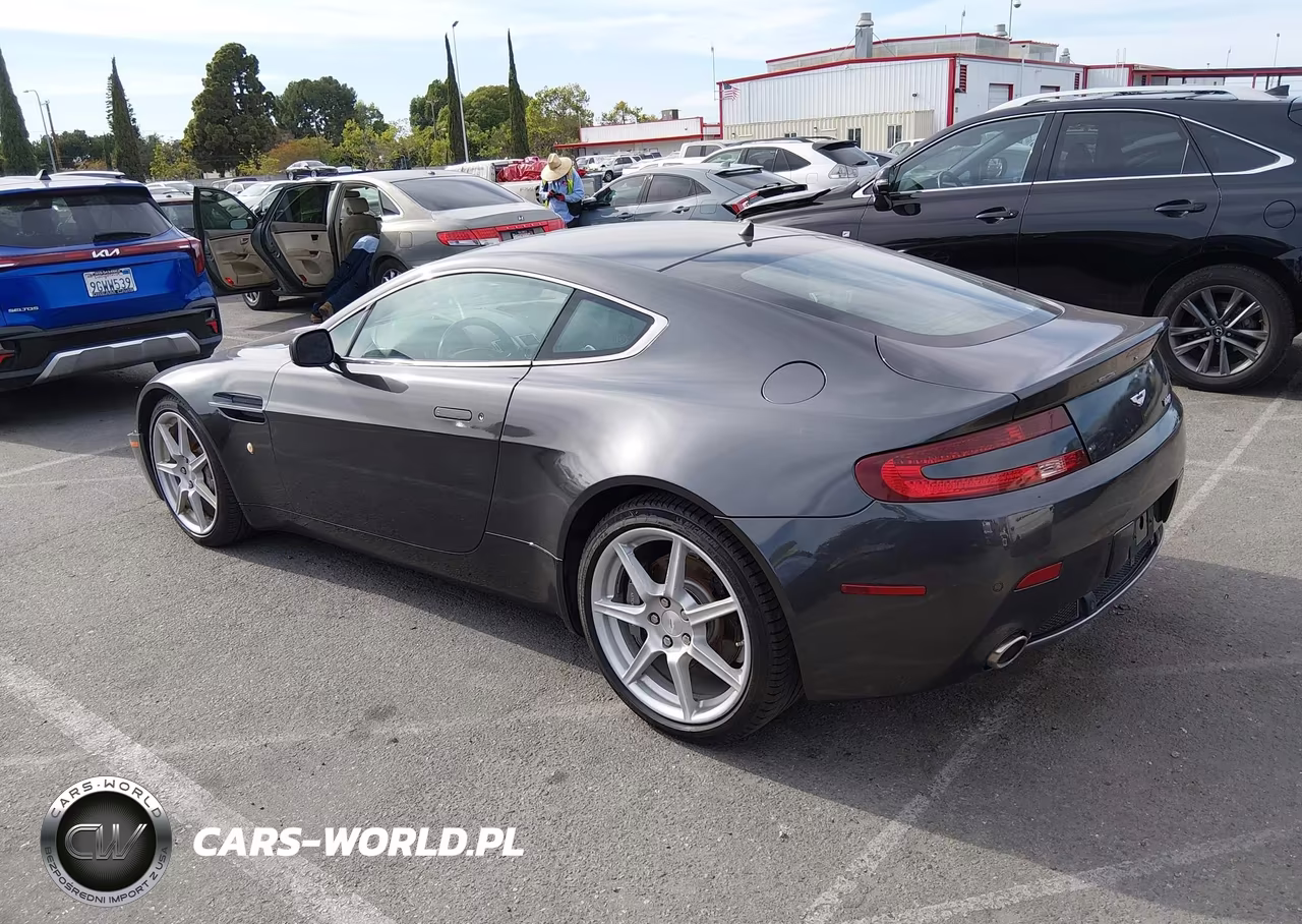 2006 Aston Martin V8 Vantage VIN:SCFBB03BX6GC01747 - 3