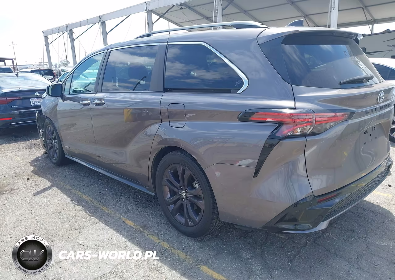 2021 Toyota Sienna Xse VIN:5TDDRKEC6MS014039 - 3