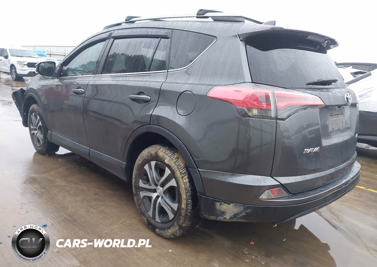 2018 Toyota Rav4 Le VIN:2T3ZFREV8JW450720 - 3