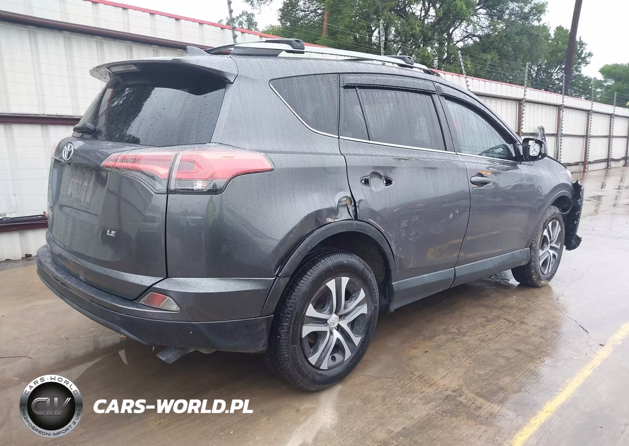 2018 Toyota Rav4 Le VIN:2T3ZFREV8JW450720 - 4