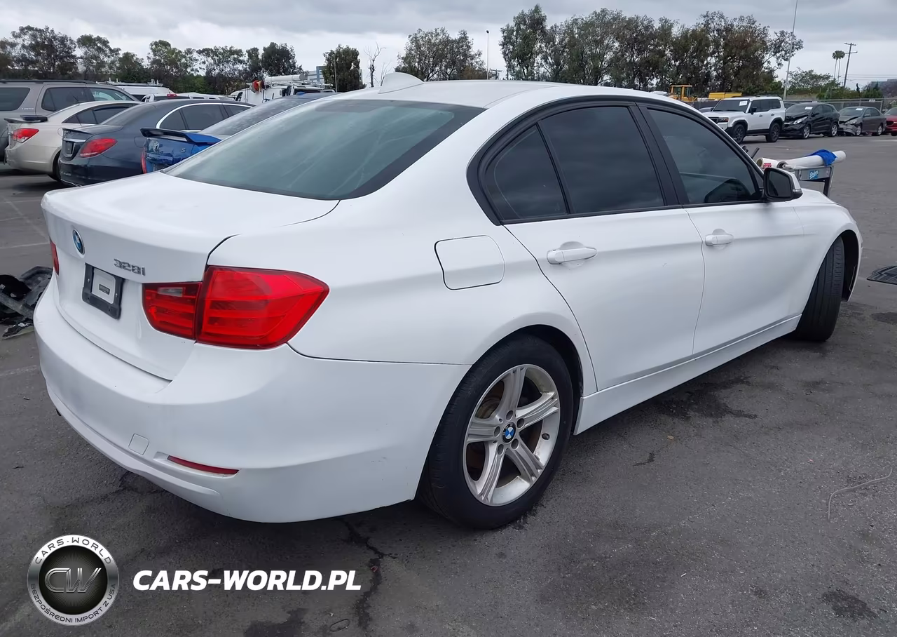 2013 BMW 328I VIN:WBA3C1C55DF436697 - 4