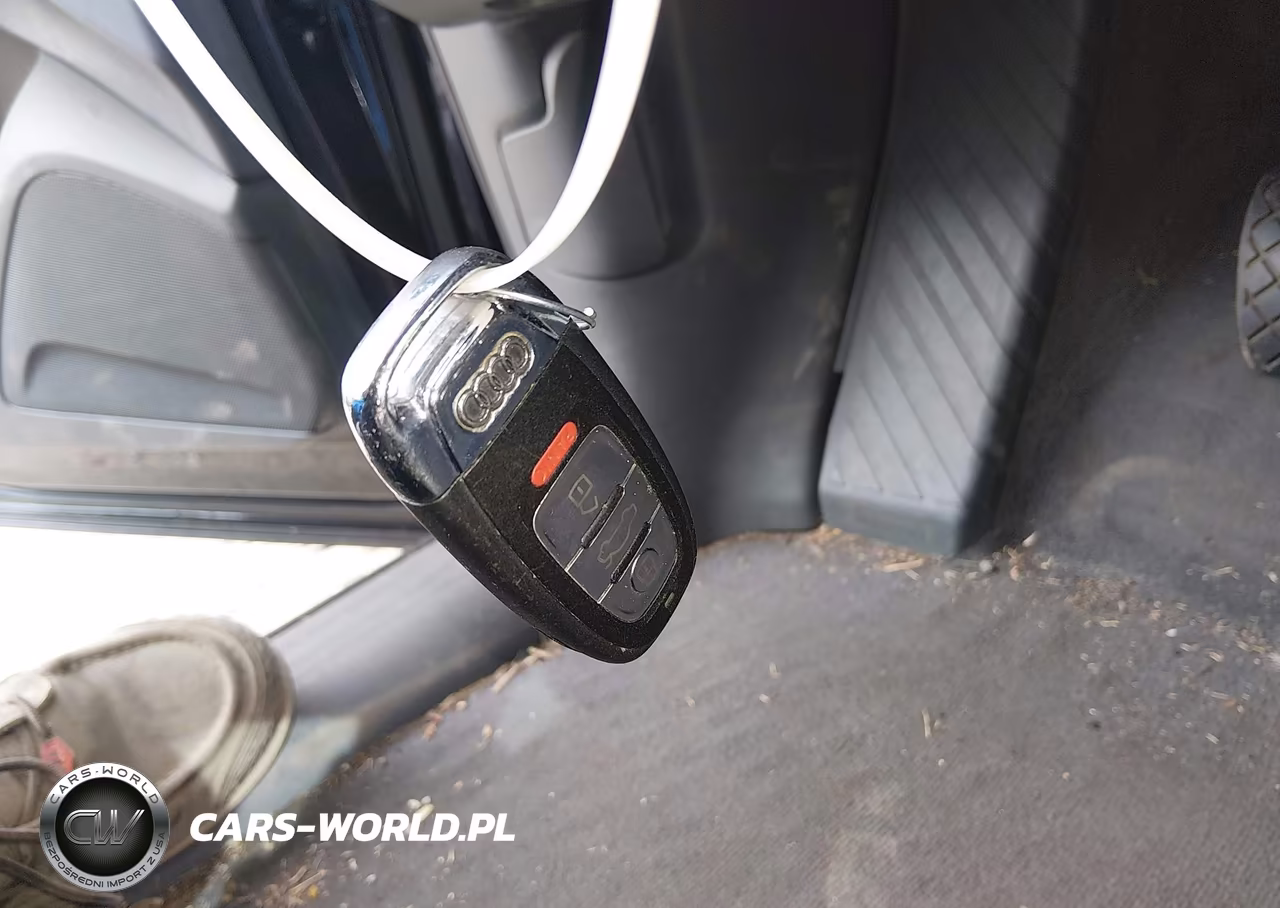 2014 Audi Q5 2.0T Premium VIN:WA1LFAFP1EA042212 - 11
