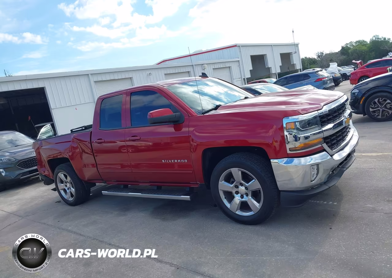 2018 Chevrolet Silverado 1500 1Lt VIN:1GCRCREC5JZ363283 - 13