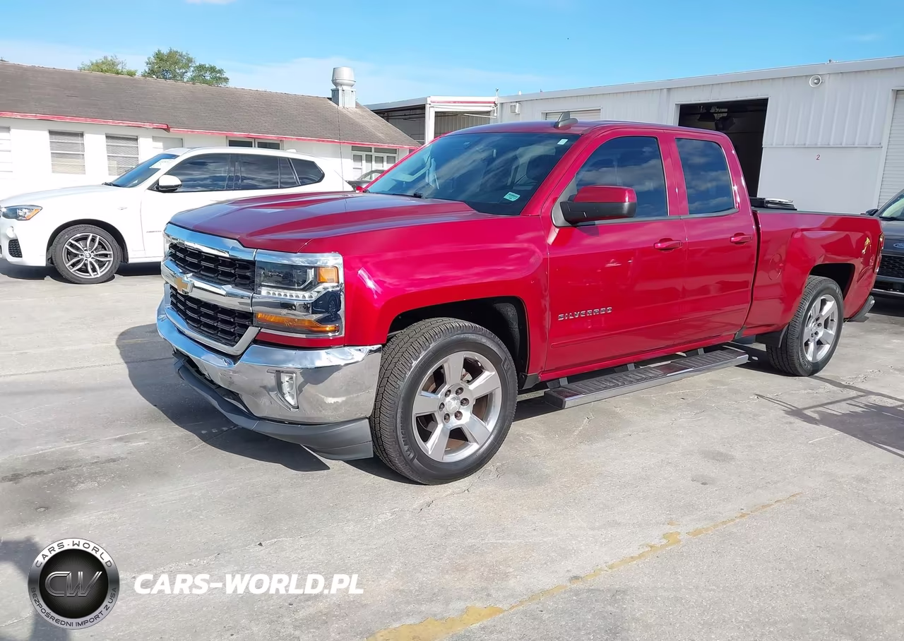 2018 Chevrolet Silverado 1500 1Lt VIN:1GCRCREC5JZ363283 - 2