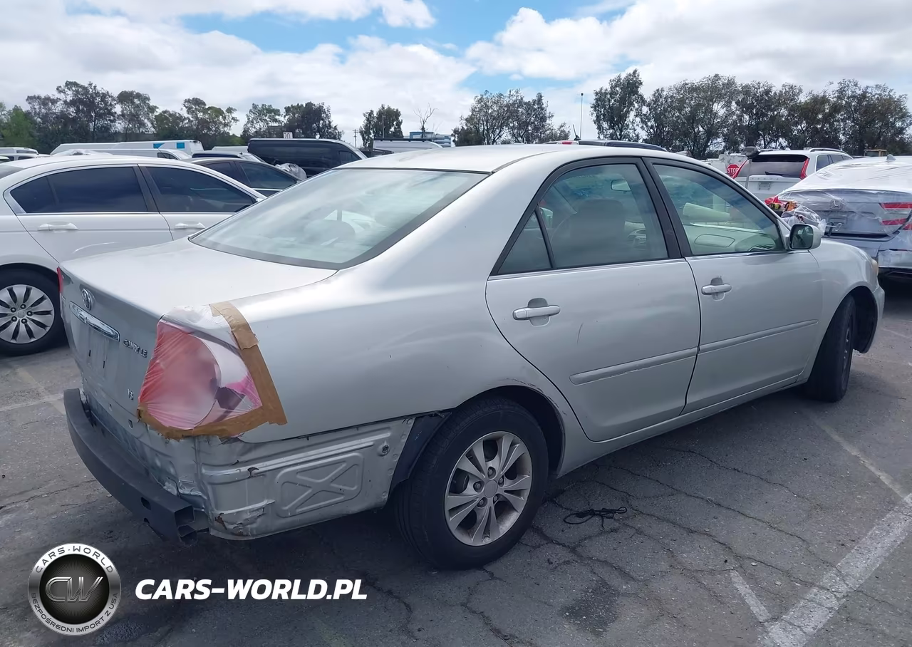 2005 Toyota Camry Le V6 VIN:4T1BF30K95U602630 - 4