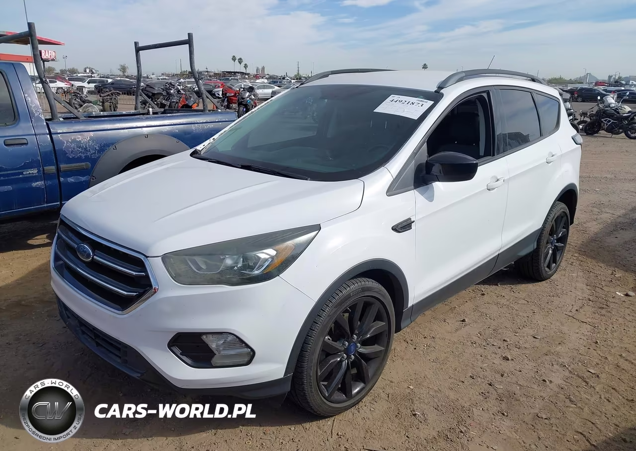 2017 Ford Escape Se VIN:1FMCU0GD7HUC67372 - 2