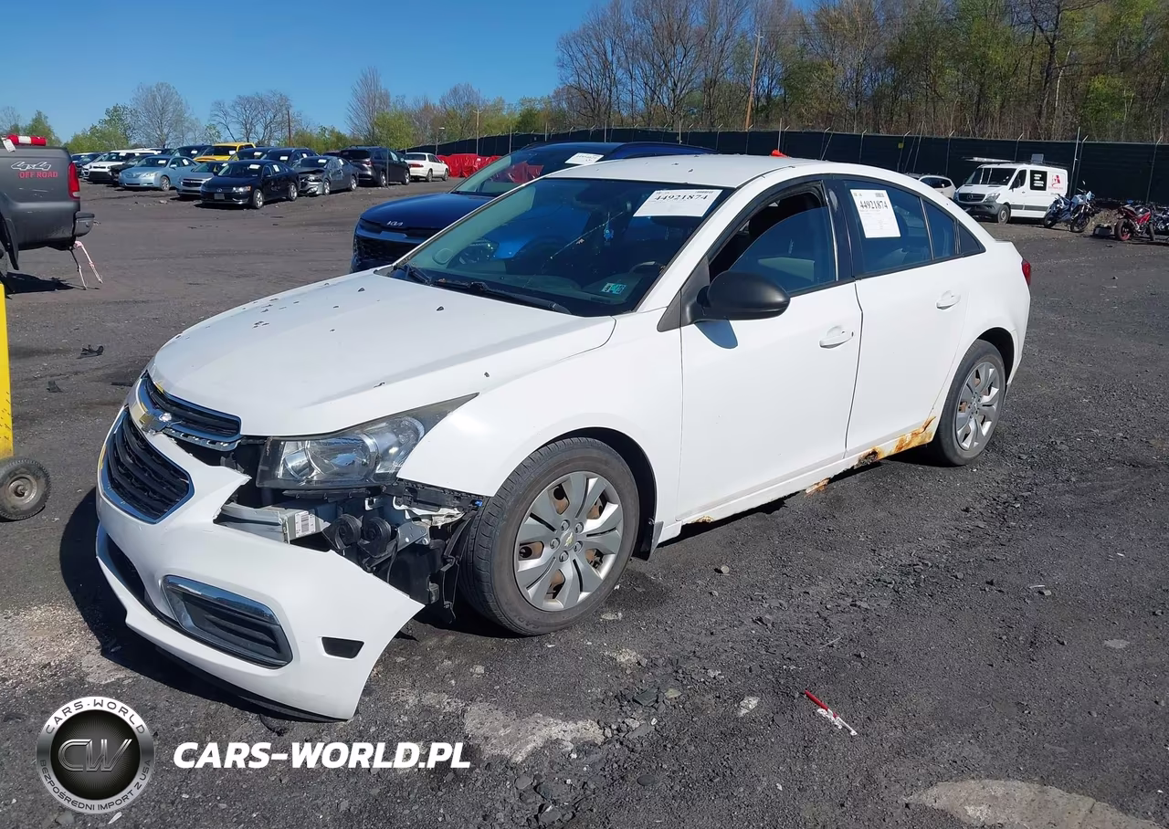 2015 Chevrolet Cruze Ls Auto VIN:1G1PA5SG0F7231640 - 2