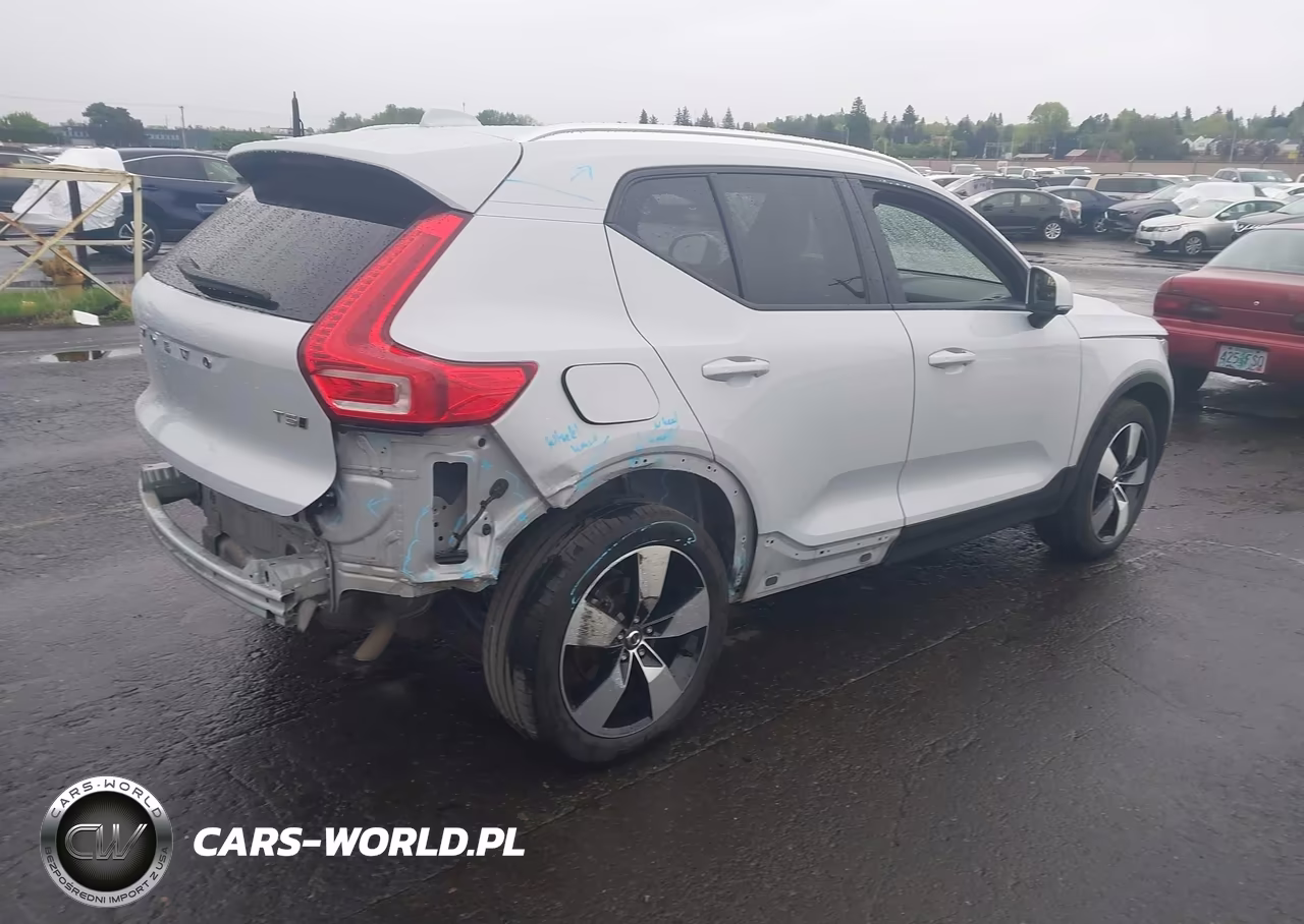 2020 Volvo Xc40 T5 Momentum VIN:YV4162UK4L2313696 - 4
