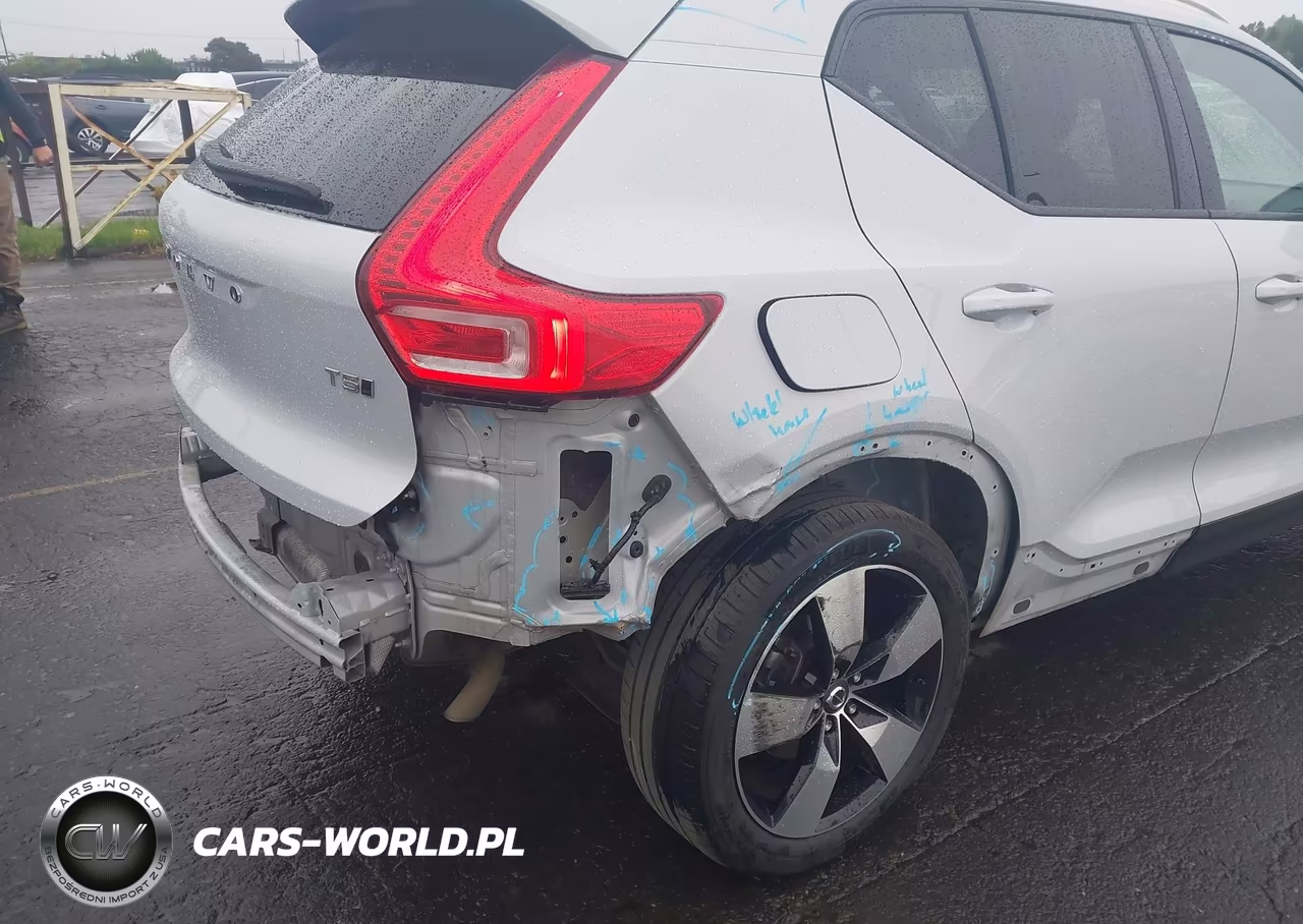 2020 Volvo Xc40 T5 Momentum VIN:YV4162UK4L2313696 - 6
