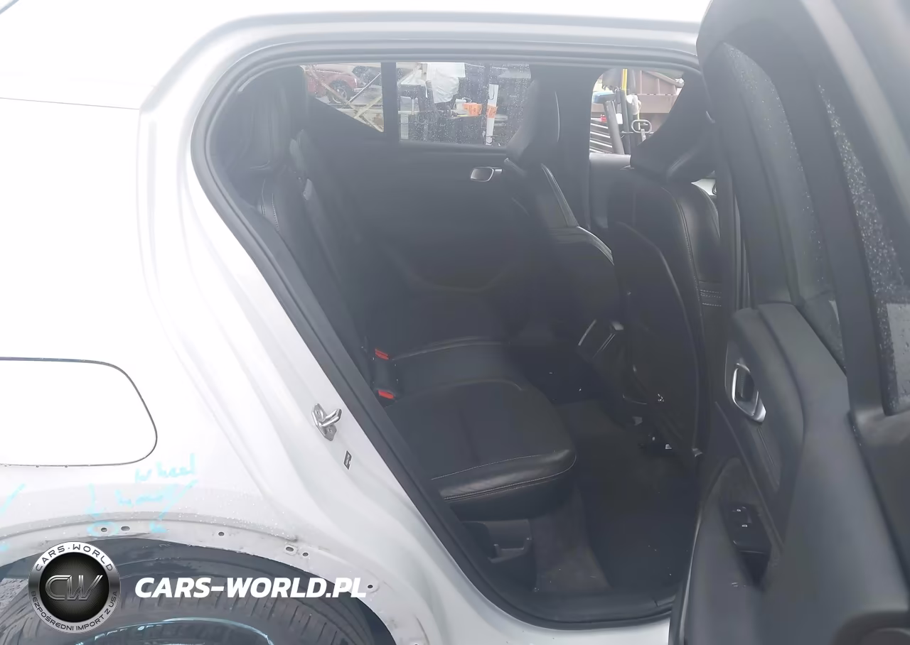 2020 Volvo Xc40 T5 Momentum VIN:YV4162UK4L2313696 - 8