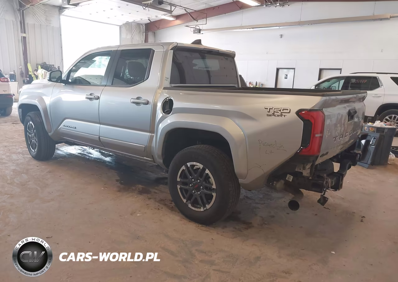2025 Toyota Tacoma Trd Sport VIN:3TMLB5JN9SM105862 - 3