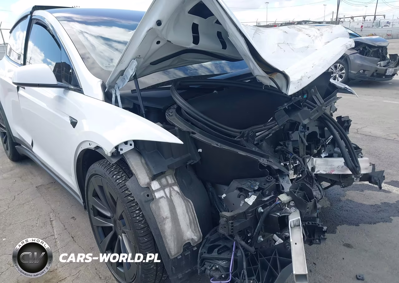 2022 Tesla Model X Dual Motor All-Wheel Drive VIN:7SAXCBE56NF336463 - 6