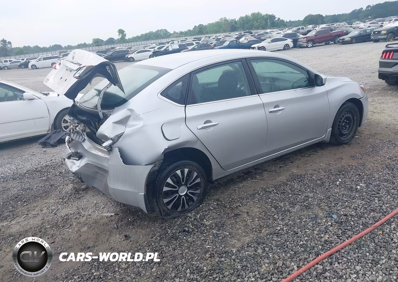 2019 Nissan Sentra S VIN:3N1AB7AP5KY257427 - 4