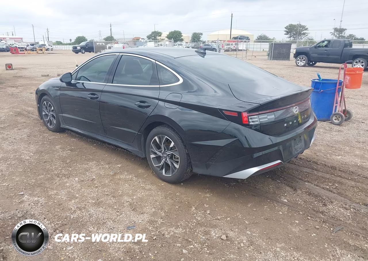 2024 Hyundai Sonata Sel VIN:KMHL64JA1RA382293 - 3
