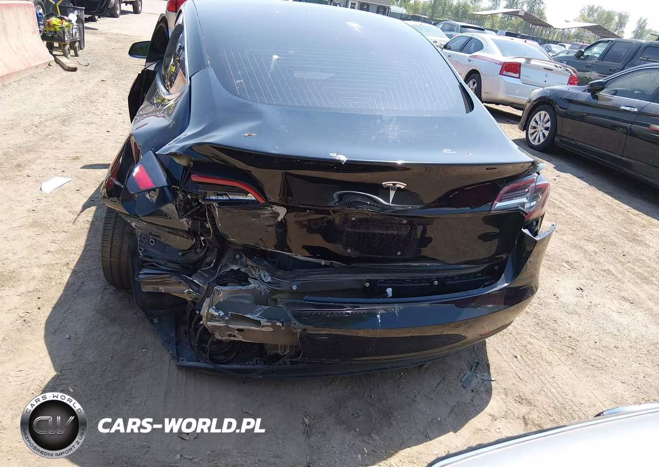 2018 Tesla Model 3 Long Range-Mid Range VIN:5YJ3E1EA3JF165825 - 15