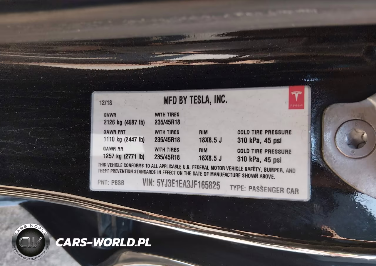 2018 Tesla Model 3 Long Range-Mid Range VIN:5YJ3E1EA3JF165825 - 9
