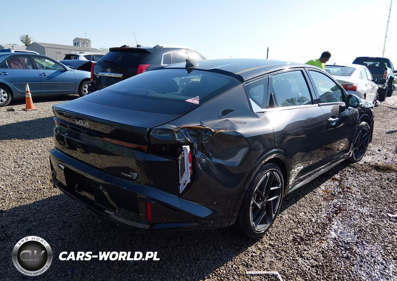 2025 Kia K4 Gt-Line VIN:3KPFW4DEXSE201470 - 4