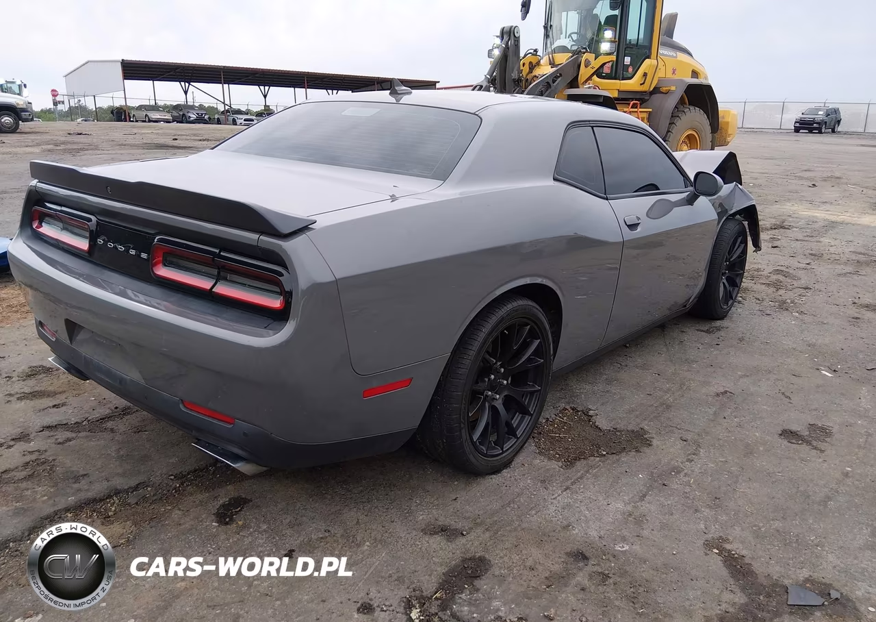 2019 Dodge Challenger R-T Scat Pack VIN:2C3CDZFJ9KH574119 - 4