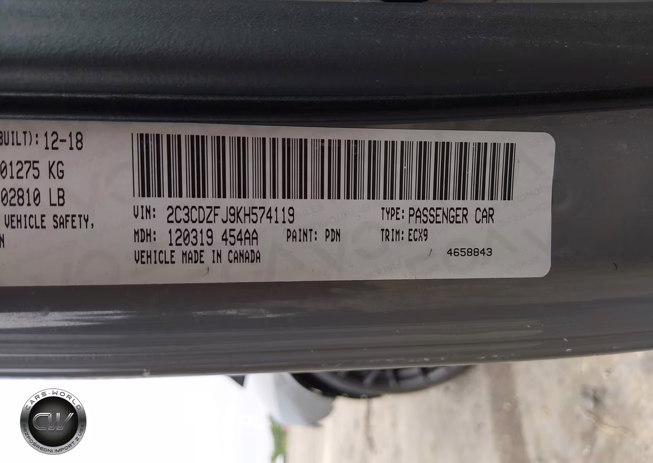 2019 Dodge Challenger R-T Scat Pack VIN:2C3CDZFJ9KH574119 - 9