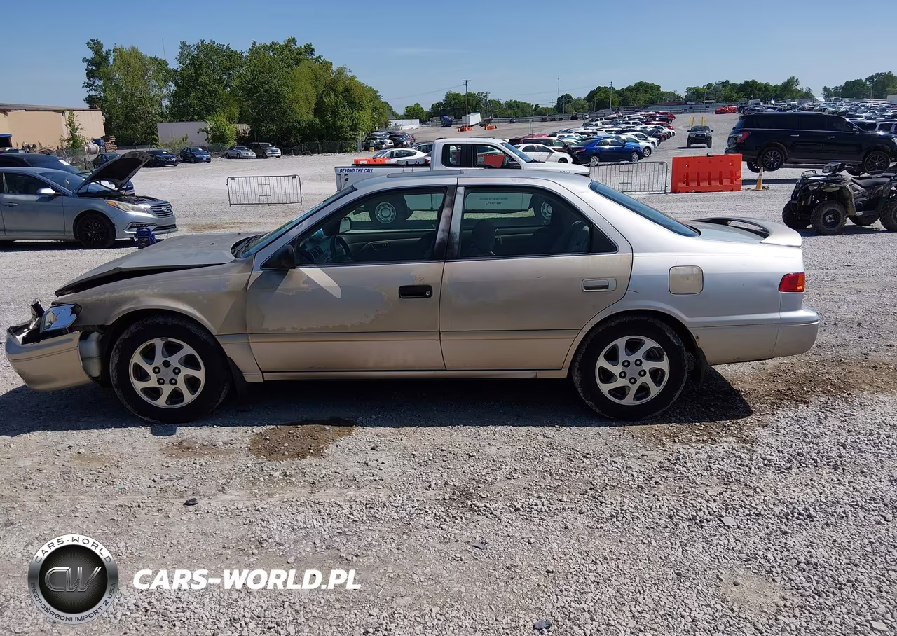 2000 Toyota Camry Le VIN:4T1BG22K4YU757787 - 14