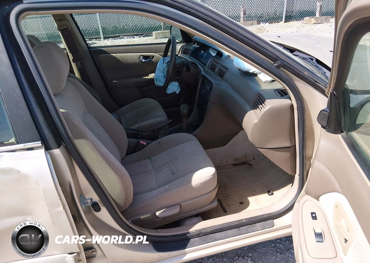 2000 Toyota Camry Le VIN:4T1BG22K4YU757787 - 5