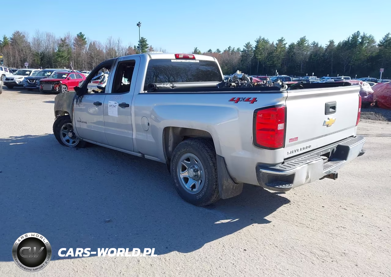 2018 Chevrolet Silverado 1500 Ls VIN:1GCVKNEC0JZ273436 - 3