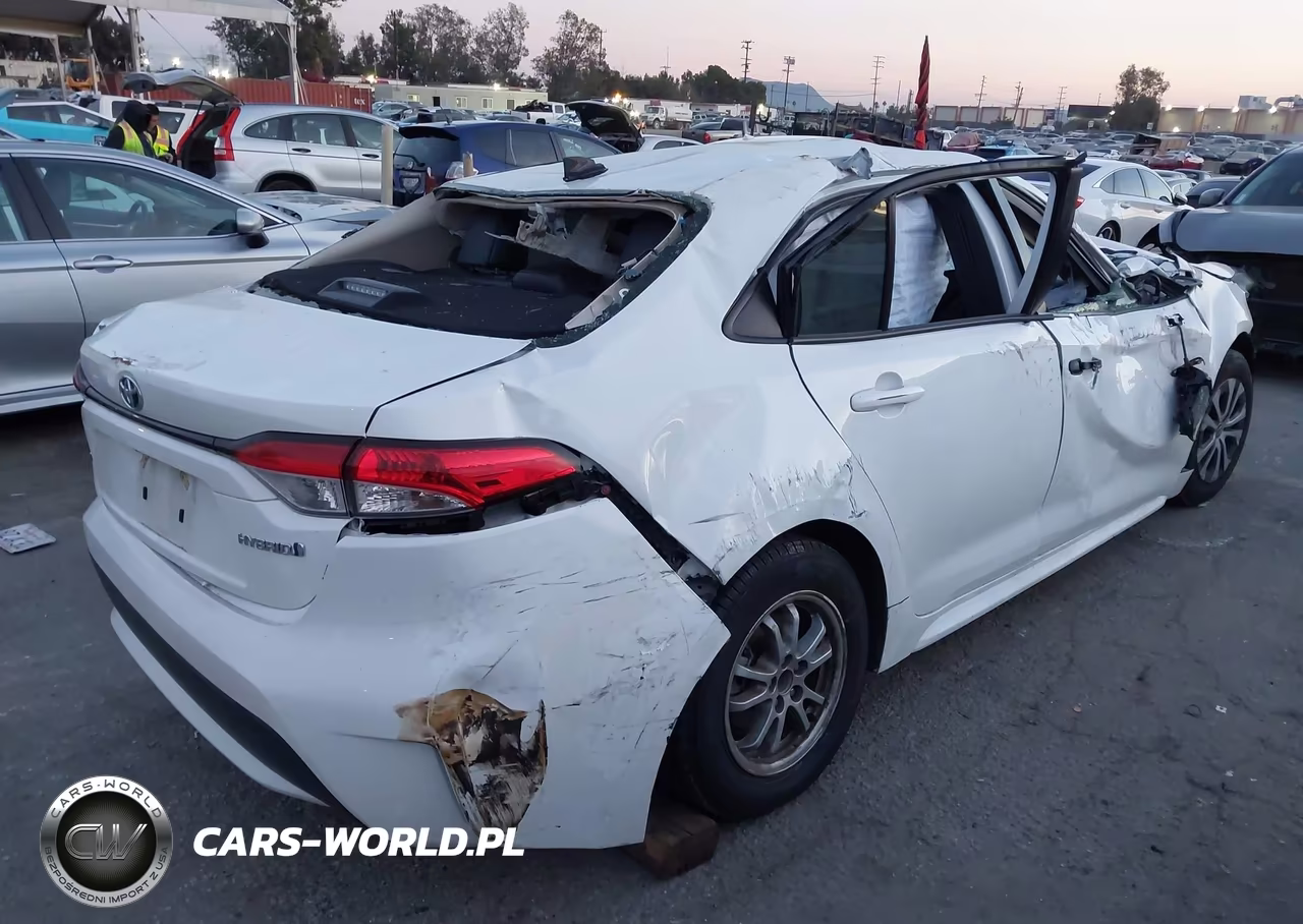 2022 Toyota Corolla Hybrid Le VIN:JTDEAMDE6N3001773 - 4
