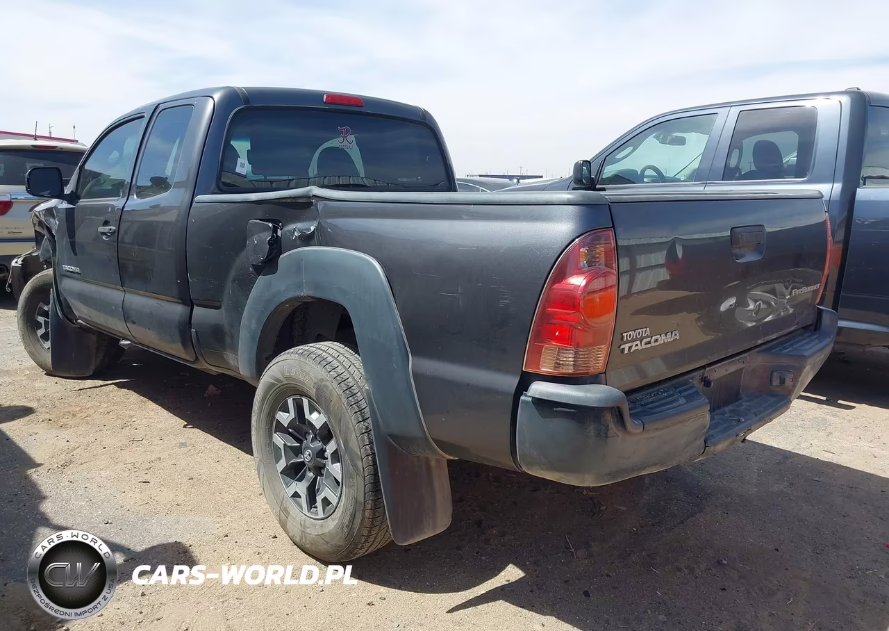 2012 Toyota Tacoma Prerunner VIN:5TFTX4GN6CX007614 - 3