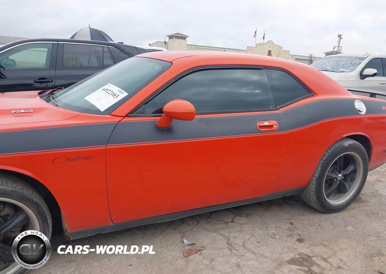 2009 Dodge Challenger R-T VIN:2B3LJ54T49H606911 - 14