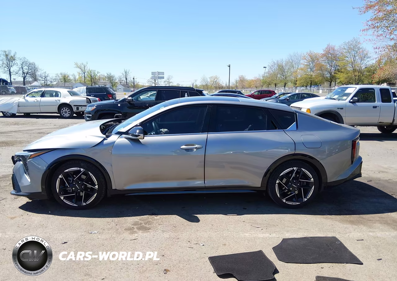 2025 Kia K4 Gt-Line VIN:3KPFW4DE8SE081569 - 14