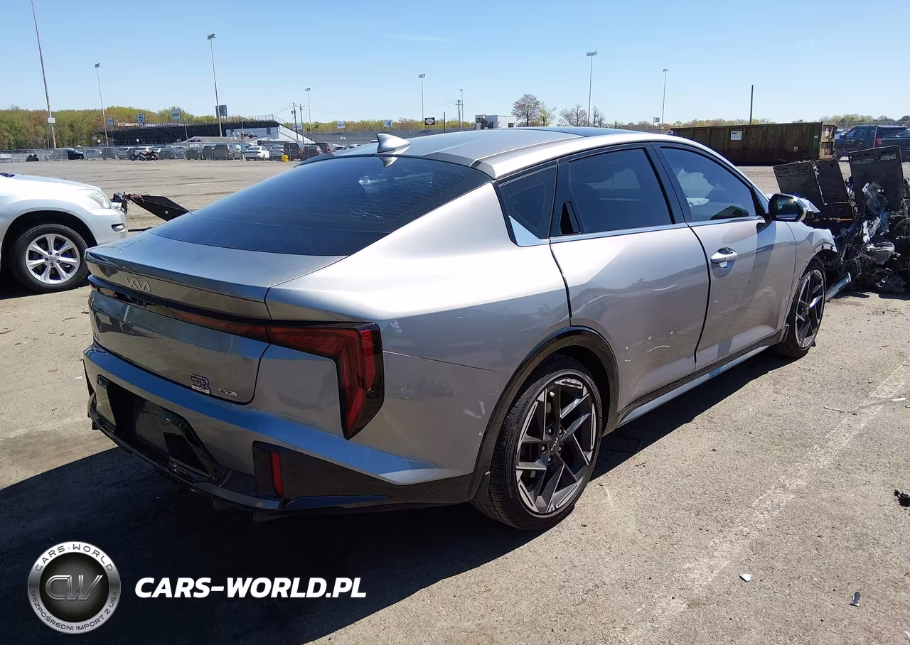 2025 Kia K4 Gt-Line VIN:3KPFW4DE8SE081569 - 4