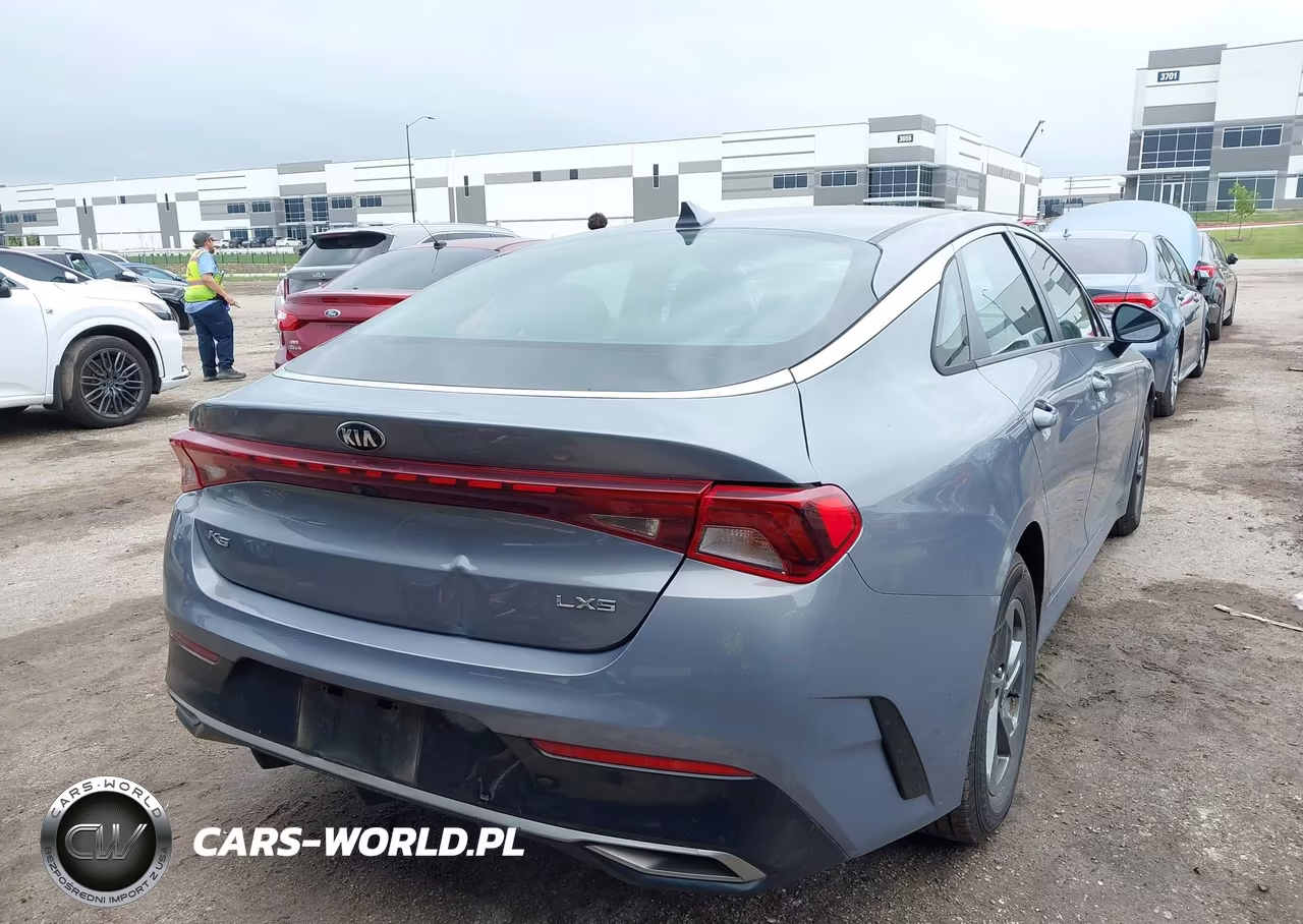 2021 Kia K5 Lxs VIN:5XXG14J24MG021327 - 4