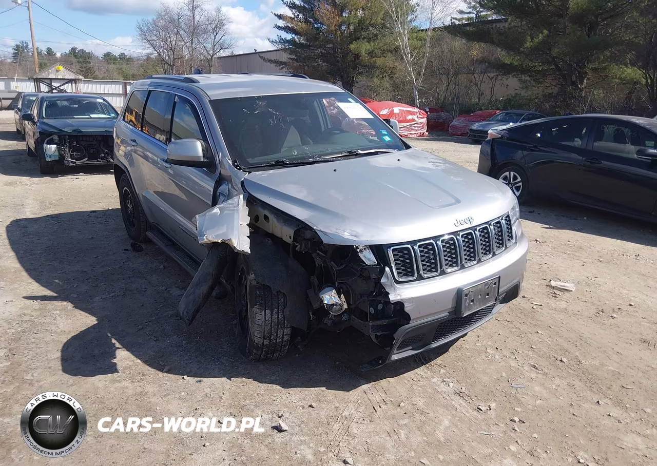 2017 Jeep Grand Cherokee Laredo 4X4