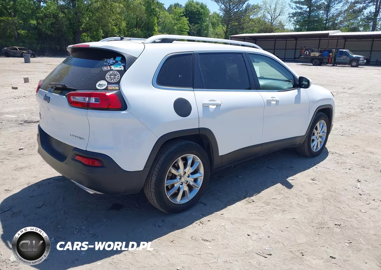 2015 Jeep Cherokee Limited VIN:1C4PJMDS8FW692965 - 4