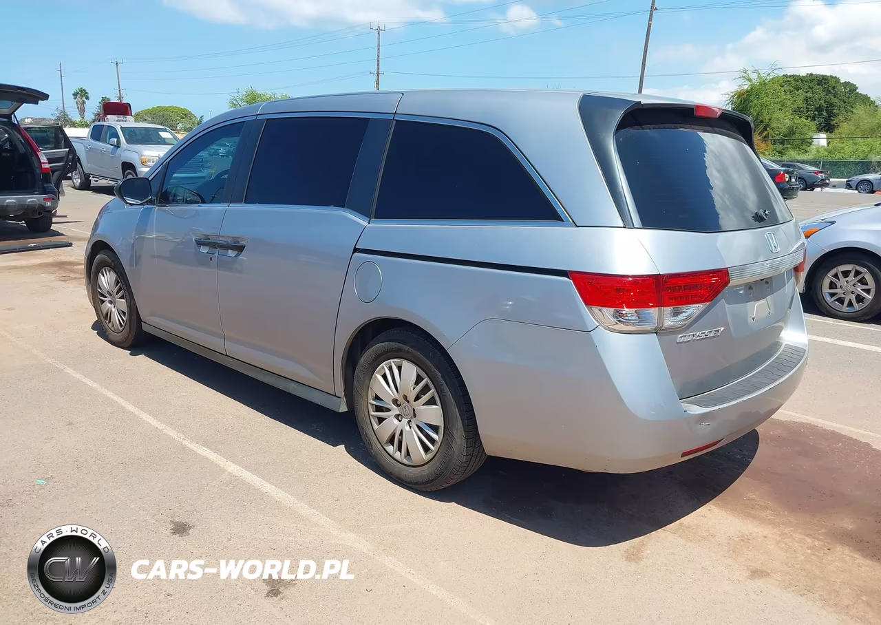 2017 Honda Odyssey Lx VIN:5FNRL5H20HB002393 - 3