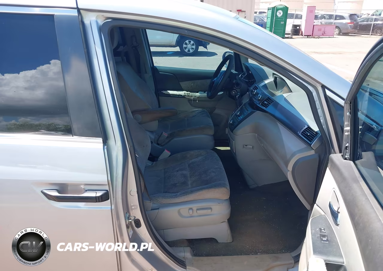 2017 Honda Odyssey Lx VIN:5FNRL5H20HB002393 - 5